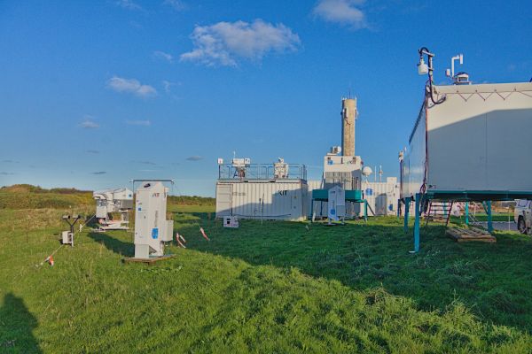 KITcube main observation station at Porspoder
